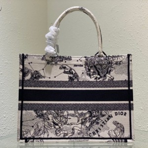 Christian Dior Book Tote Bag 36cm 1286 Toile de Jouy Zodiac Embroidery Canvas Fall/Winter 2022 Collection - Image 3