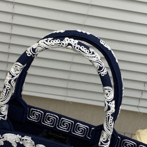Christian Dior Book Tote Bag 36cm 1286 Toile de Jouy Zodiac Embroidery Canvas Fall/Winter 2022 Collection - Image 8