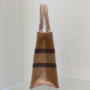 Christian Dior Book Tote Bag 36cm 1296 Cannage Raffia Embroidered Canvas Fall/Winter 2022 Collection - Image 3
