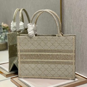 Christian Dior Book Tote Bag 36cm 1296 Cannage Strass Embroidered Canvas Fall/Winter 2022 Collection - Image 3