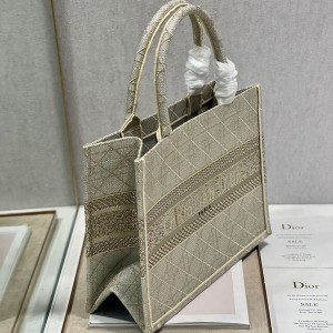 Christian Dior Book Tote Bag 36cm 1296 Cannage Strass Embroidered Canvas Fall/Winter 2022 Collection - Image 5