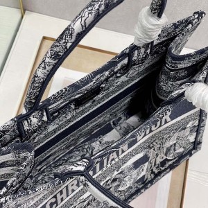 Christian Dior Book Tote Bag 36cm 1296 Chinese New Year Toile De Jouy Embroidered Canvas Fall/Winter 2022 Collection - Image 8
