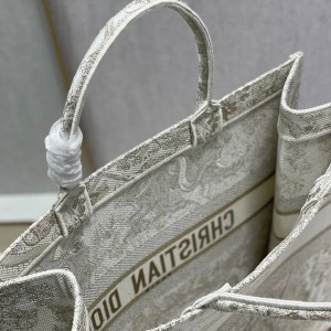 Christian Dior Book Tote Bag 36cm 1296 Chinese New Year Toile De Jouy Embroidered Canvas Fall/Winter 2022 Collection - Image 9