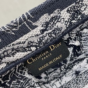Christian Dior Book Tote Bag 36cm 1296 Chinese New Year Toile De Jouy Embroidered Canvas Fall/Winter 2022 Collection - Image 9