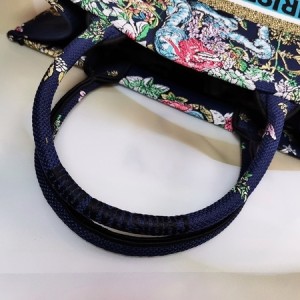 Christian Dior Book Tote Bag 36cm 1296 Constellation Embroidered Canvas Fall/Winter 2022 Collection - Image 7