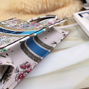 Christian Dior Book Tote Bag 36cm 1296 Constellation Embroidered Canvas Fall/Winter 2022 Collection - Image 8