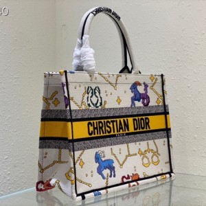 Christian Dior Book Tote Bag 36cm 1296 Lucky Dior Pixel Zodiac Embroidery Canvas Fall/Winter 2022 Collection - Image 2