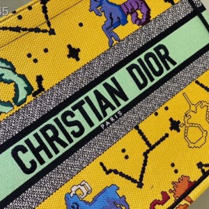 Christian Dior Book Tote Bag 36cm 1296 Lucky Dior Pixel Zodiac Embroidery Canvas Fall/Winter 2022 Collection - Image 4