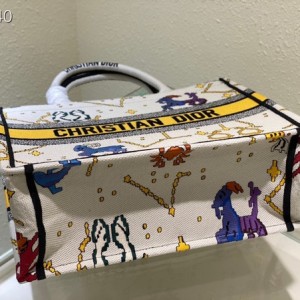Christian Dior Book Tote Bag 36cm 1296 Lucky Dior Pixel Zodiac Embroidery Canvas Fall/Winter 2022 Collection - Image 5