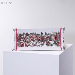 Christian Dior Book Tote Bag 36cm 1296 Lunar New Year Butterfly Embroidery Canvas Fall/Winter 2022 Collection - Image 5