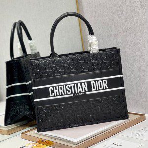 Christian Dior Book Tote Bag 36cm 1296 Oblique Calfskin Leather Embroidered Canvas Fall/Winter 2022 Collection - Image 3