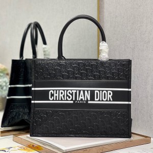Christian Dior Book Tote Bag 36cm 1296 Oblique Calfskin Leather Embroidered Canvas Fall/Winter 2022 Collection - Image 1