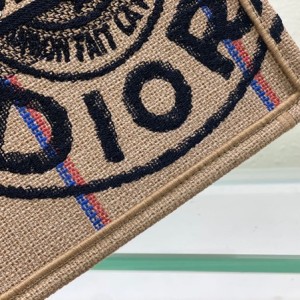 Christian Dior Book Tote Bag 36cm 1296 Union Jute Embroidery Canvas Fall/Winter 2022 Collection - Image 5