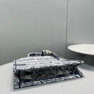 Christian Dior Book Tote Bag 36cm 93360 Chinese New Year Toile De Jouy Embroidered Canvas Fall/Winter 2022 Collection - Image 4
