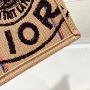Christian Dior Book Tote Bag 36cm 93360 Union Jute Embroidery Canvas Fall/Winter 2022 Collection - Image 5