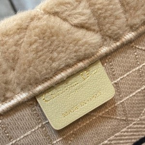 Christian Dior Book Tote Bag 36cm M1286 Cannage Shearling Fur Fall/Winter 2022 Collection - Image 9