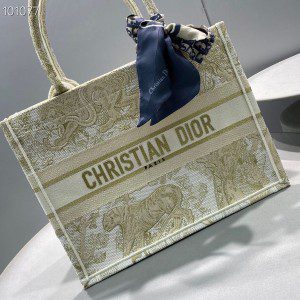 Christian Dior Book Tote Bag 36cm M1296 Chinese New Year Toile De Jouy Embroidered Canvas Fall/Winter 2022 Collection - Image 4