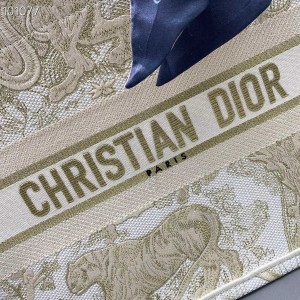 Christian Dior Book Tote Bag 36cm M1296 Chinese New Year Toile De Jouy Embroidered Canvas Fall/Winter 2022 Collection - Image 5