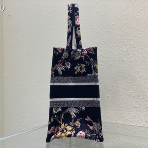 Christian Dior Book Tote Bag 36cm M1296 Dior Jardin Botanique Embroidery Canvas Fall/Winter 2022 Collection - Image 6
