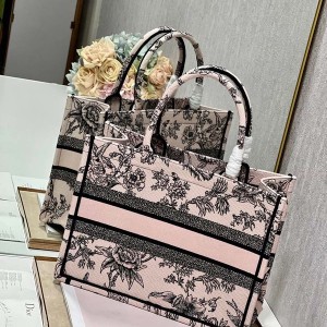 Christian Dior Book Tote Bag 36cm M1296 Dior Jardin Botanique Embroidery Canvas Spring/summer 2023 Collection - Image 4