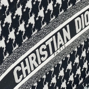 Christian Dior Book Tote Bag 36cm M1296 Houndstooth Embroidery Canvas Fall/Winter 2022 Collection - Image 7