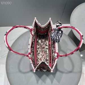 Christian Dior Book Tote Bag 36cm M1296 Lunar New Year Butterfly Embroidery Canvas Fall/Winter 2022 Collection - Image 8