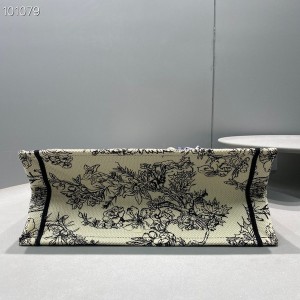 Christian Dior Book Tote Bag 36cm M1296 Toile De Jouy Flowers Embroidery Canvas Fall/Winter 2022 Collection - Image 6