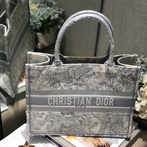 Christian Dior Book Tote Bag 36cm M1296 Toile de Jouy Embroidery Canvas Fall/Winter 2022 Collection - Image 3