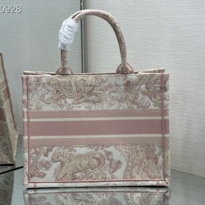 Christian Dior Book Tote Bag 36cm M1296 Toile de Jouy Embroidery Canvas Fall/Winter 2022 Collection - Image 4