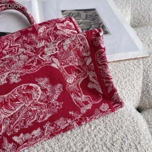 Christian Dior Book Tote Bag 36cm M1296 Toile de Jouy Embroidery Canvas Fall/Winter 2022 Collection - Image 5