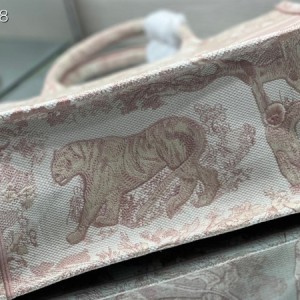 Christian Dior Book Tote Bag 36cm M1296 Toile de Jouy Embroidery Canvas Fall/Winter 2022 Collection - Image 7