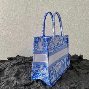 Christian Dior Book Tote Bag 36cm M1296 Toile de Jouy Reverse Transparent Embroidery Canvas Fall/Winter 2022 Collection - Image 4