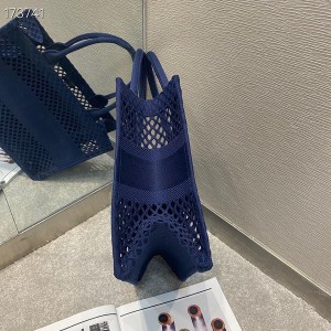 Christian Dior Book Tote Bag 36cm Mesh Embroidery Canvas Spring/Summer 2021 Collection - Image 4