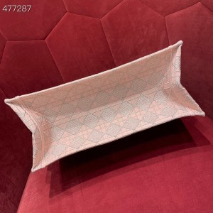 Christian Dior Book Tote Bag 38cm Embroidery Canvas Spring/Summer 2021 Collection - Image 8