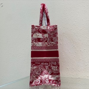 Christian Dior Book Tote Bag 42cm M1286 Toile de Jouy Embroidery Canvas Fall/Winter 2022 Collection - Image 5