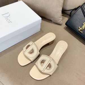 Christian Dior CD Logo Mules Calfskin Leather Spring/Summer 2020 Collection - Image 6