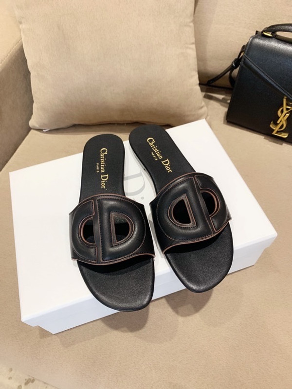 Christian Dior CD Logo Sandals Calfskin Leather Spring/Summer 2020 Collection Size