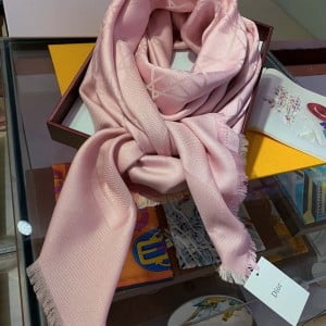 Christian Dior Canage Shawl Scarf 140cm Fall/Winter 2020 Collection - Image 5