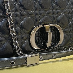 Christian Dior Caro Bag 28cm 281200 Silver Hardware Patent Lambskin Leather Spring/Summer 2022 Collection - Image 4