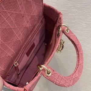 Christian Dior D-Lite Lady Dior Bag 24cm Embroidered Canvas Gold Hardware Fall/Winter 2020 Collection - Image 9