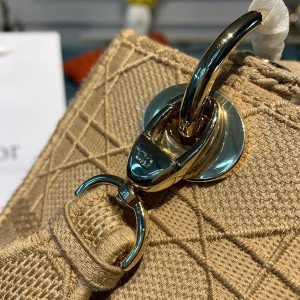 Christian Dior D-Lite Lady Dior Bag 24cm Gold Hardware Spring/Summer 2020 Collection - Image 3