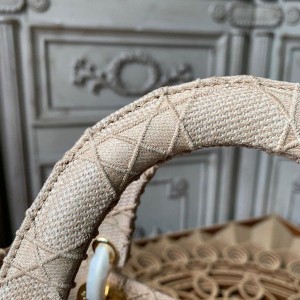 Christian Dior D-Lite Lady Dior Bag 24cm Gold Hardware Spring/Summer 2020 Collection - Image 10