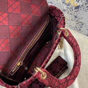 Christian Dior D-Lite Lady Dior Bag 24cm Velvet Embroidered Canvas Gold Hardware Fall/Winter 2020 Collection - Image 7