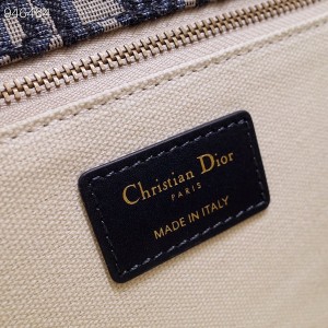Christian Dior DiorAddict Bag 24cm 5585 Oblique Canvas Spring/Summer 2022 Collection - Image 8