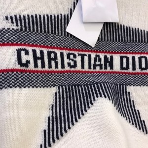 Christian Dior DiorAlps Fitted Zipper Sweater Fall/Winter 2021 Collection - Image 7
