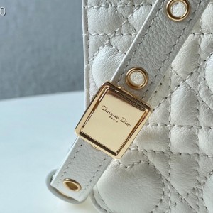 Christian Dior Dioramour Caro Bag 20cm Gold Hardware Lambskin Leather Spring/Summer 2021 Collection - Image 3