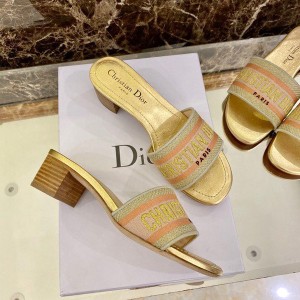 Christian Dior Dway Mules in Embroidered Cotton Calfskin Leather Spring/Summer 2020 Collection - Image 7
