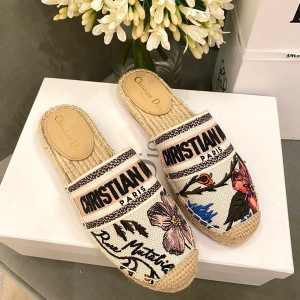 Christian Dior Floral Espadrill Mules Calfskin Leather Spring/Summer 2020 Collection - Image 7