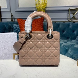 Christian Dior Lady Dior Bag 20cm Gold Hardware Lambskin Leather Spring/Summer 2020 Collection - Image 3