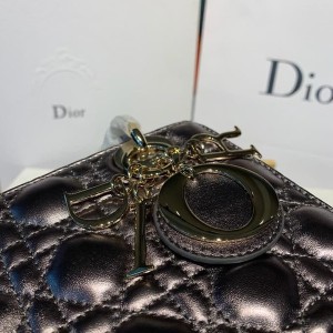 Christian Dior Lady Dior Bag 20cm Gold Hardware Lambskin Leather Spring/Summer 2020 Collection - Image 4